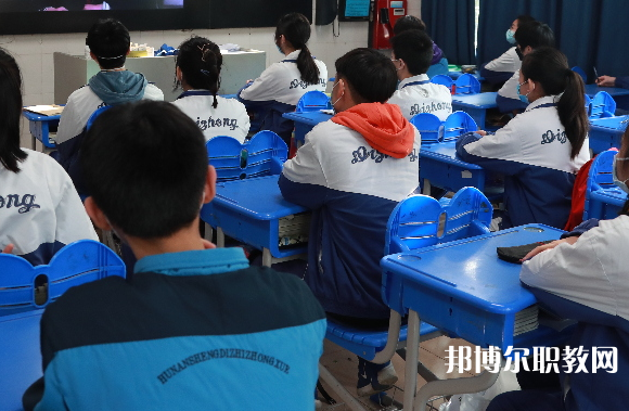 2025綿陽職業(yè)中學(xué)最新排名前三名單