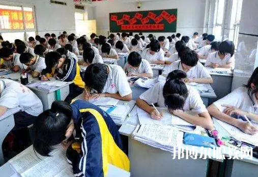 2025阜陽中職學(xué)校最新排名前三名單