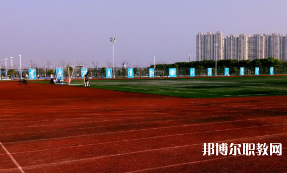 2025閬中中職學(xué)校最新排名前三名單