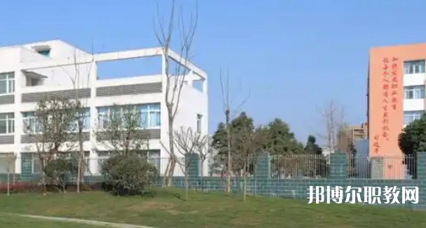 成都2025年女生讀鐵路學(xué)校怎么樣