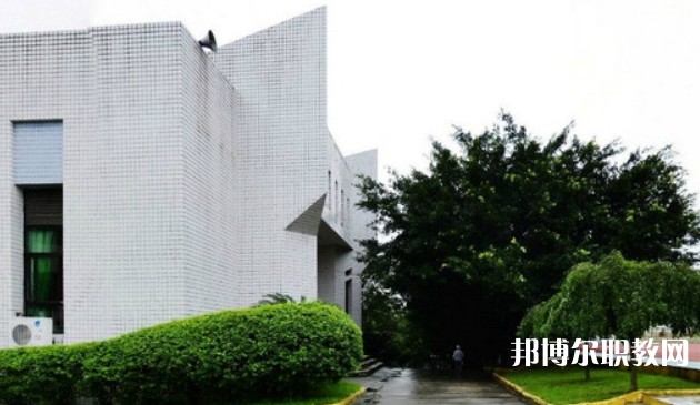 自貢2025年什么鐵路學校就業(yè)比較好