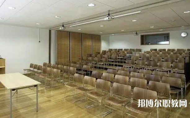成都2025年鐵路學校是什么學歷