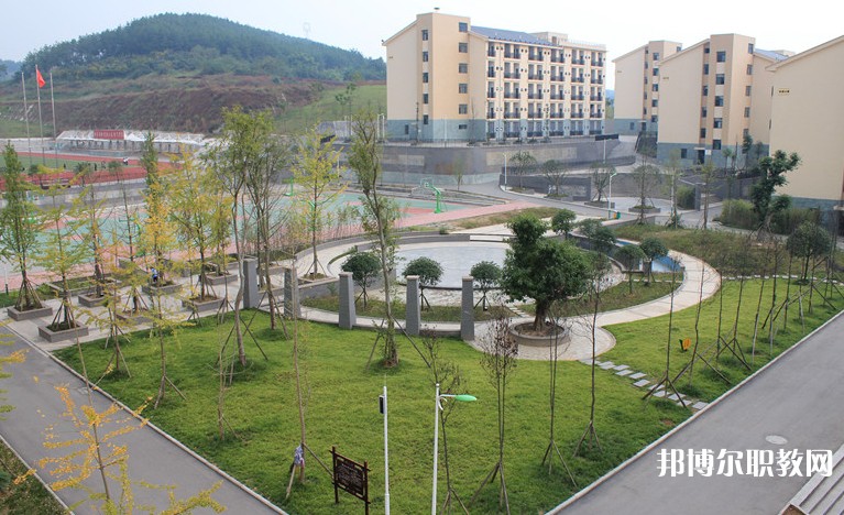 四川2025年讀什么電工學(xué)校比較好